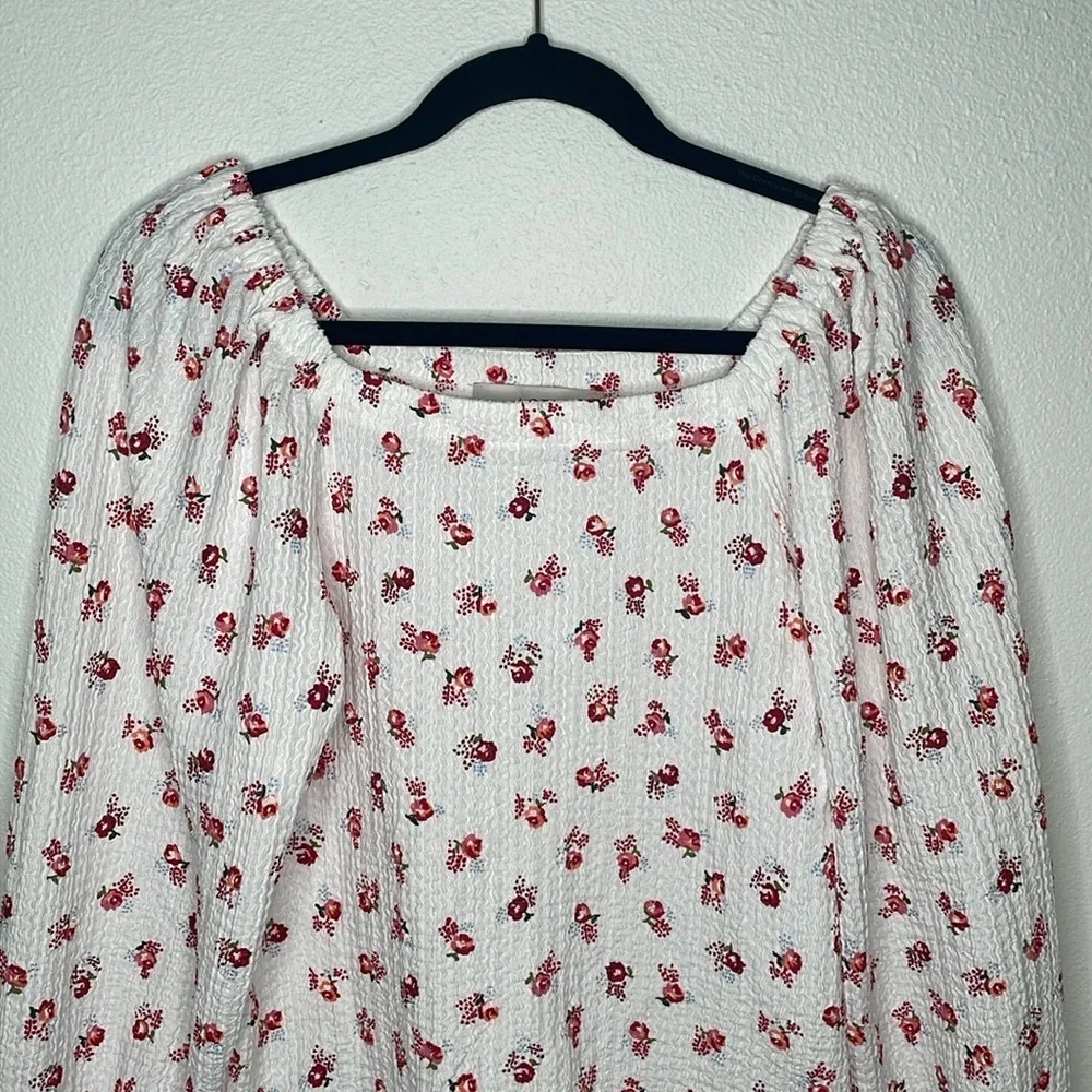 NWT Loft Floral Puff Sleeve Square Neck Top